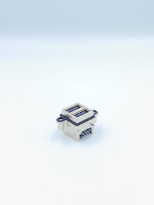  MUSB-C111-30 KONNEKTOR,AMPHENOL