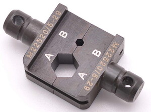  Y109P  // M22520/5-29