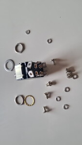  MS35059-23 //  8824K14  ANAHTAR-ON/ON- 2 KUTUP